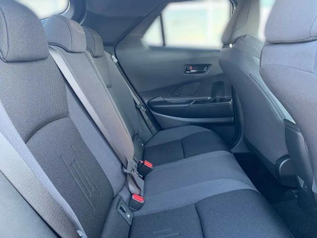 Toyota C-HR Hybride Team D