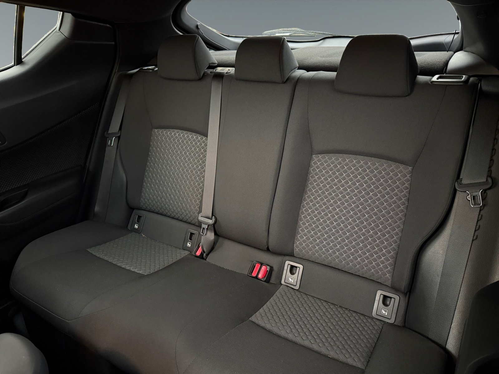 Toyota C-HR 5-deurs Team D