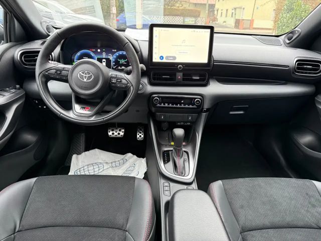 Toyota Yaris GR Hybride VVT-i