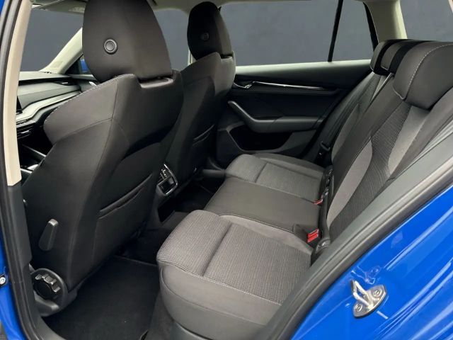 Skoda Octavia 1.4 TSI Ambition Combi iV