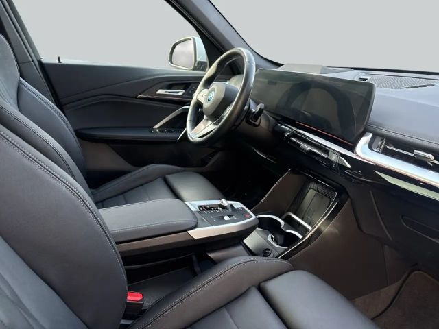 BMW iX1 xDrive30
