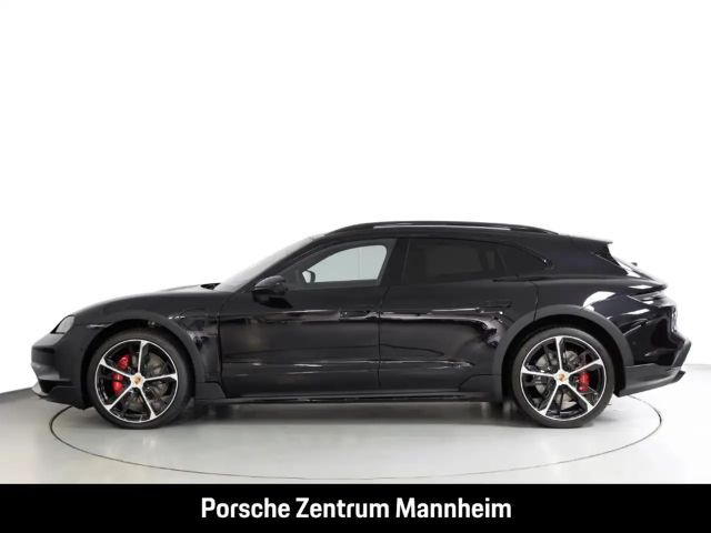 Porsche Taycan 4S Cross Turismo