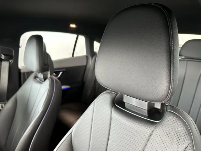 Mercedes-Benz EQE 300 Electric Art Sedan