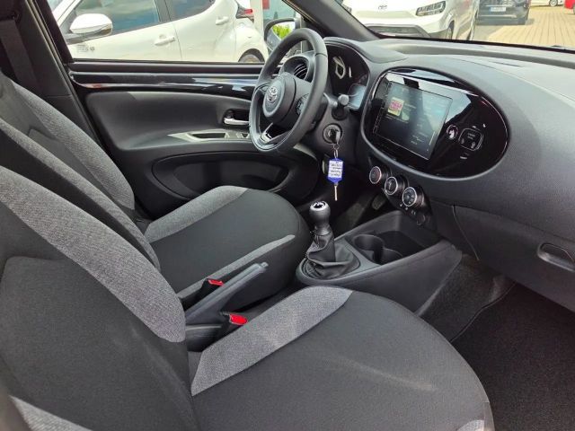 Toyota Aygo 1.0 VVT-i Business Hatchback