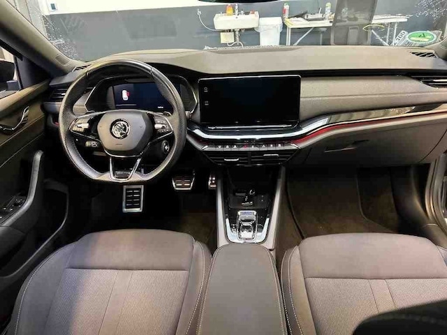 Skoda Octavia 2.0 TDI Combi Sportline