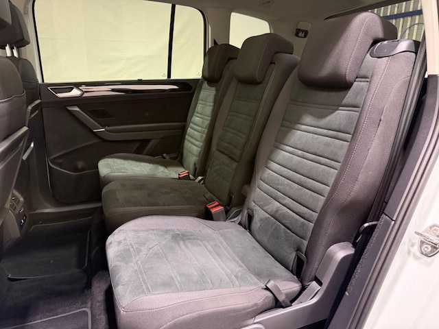 Volkswagen Touran 1.5 TSI DSG Highline Style