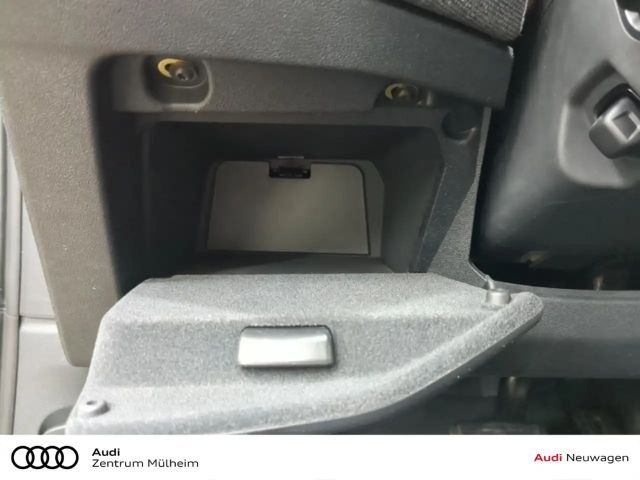 Audi A6 Avant Quattro S-Tronic