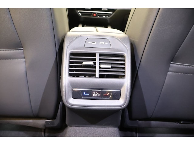 Volkswagen Passat 2.0 TDI DSG R-Line Variant