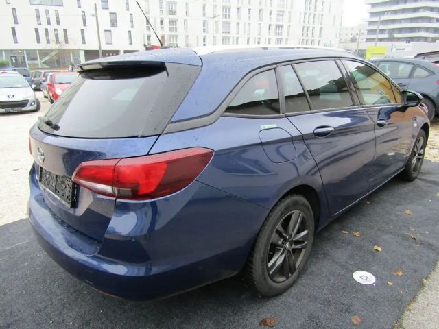 Opel Astra Edition