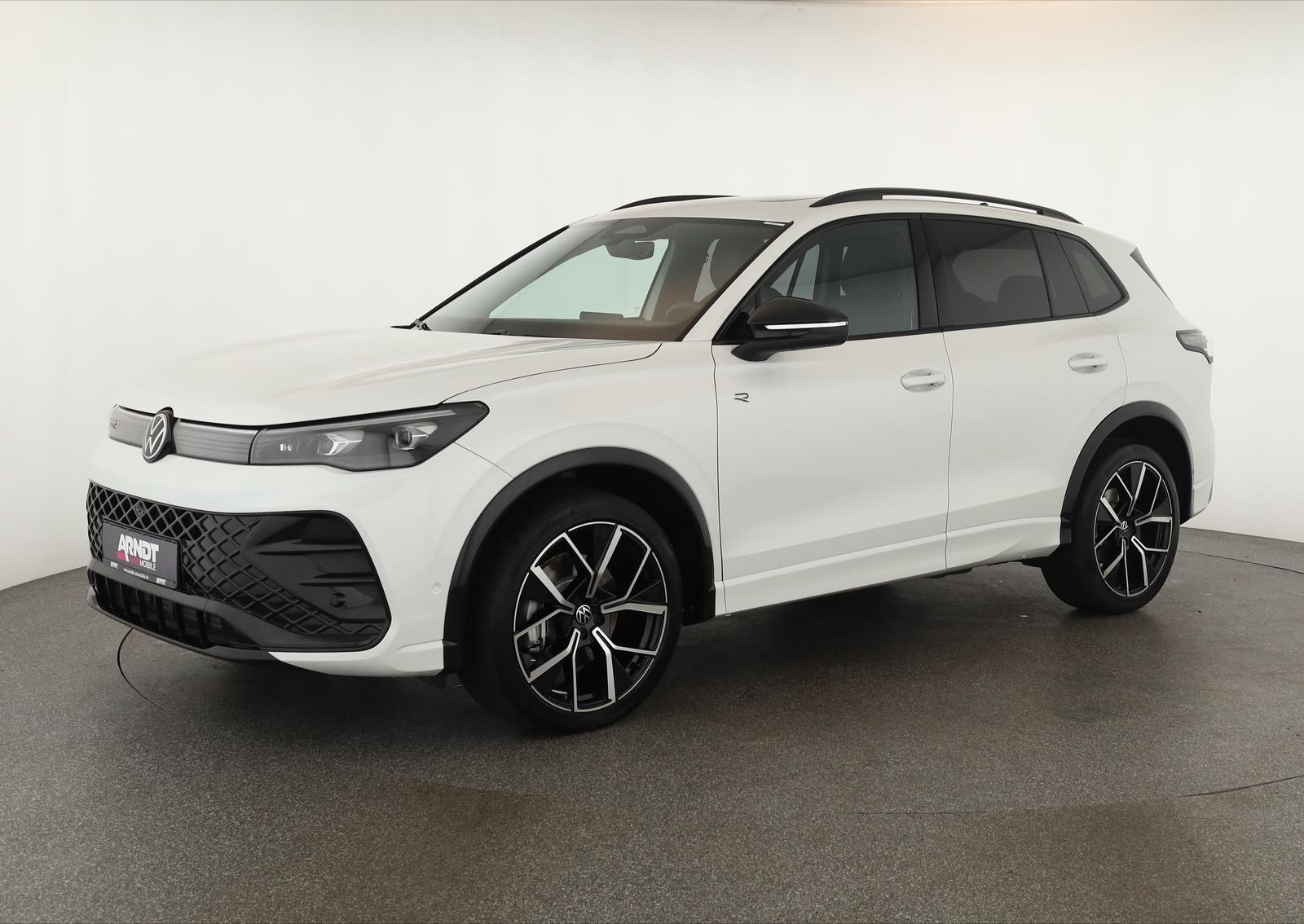 Volkswagen Tiguan 2.0 TSI DSG IQ.Drive R-Line