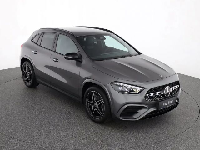 Mercedes-Benz GLA 200 4MATIC AMG Line GLA 200 d