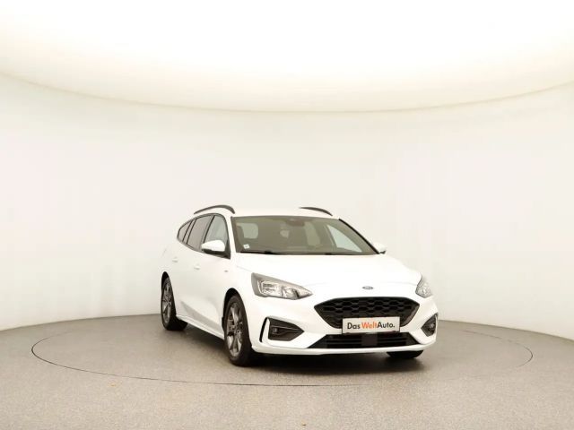 Ford Focus EcoBoost ST Line
