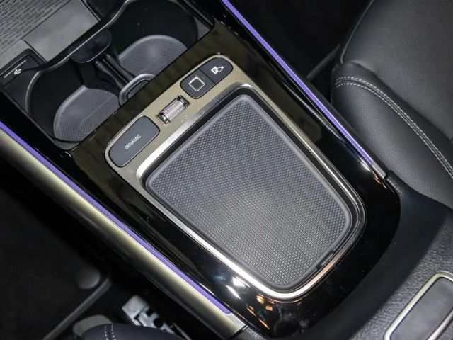 Mercedes-Benz B 200 Progressive Sedan