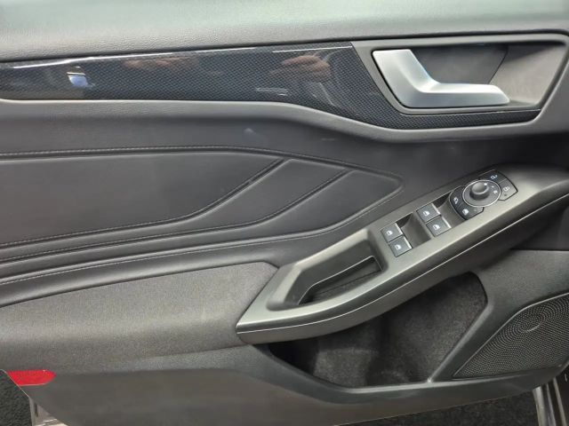 Ford Focus ST Line Wagon