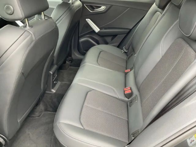 Audi Q2 35 TFSI S-Line