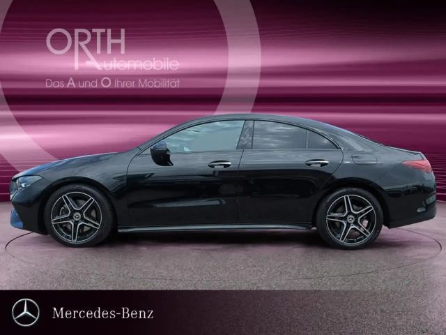 Mercedes-Benz CLA 200 AMG Line Coupé