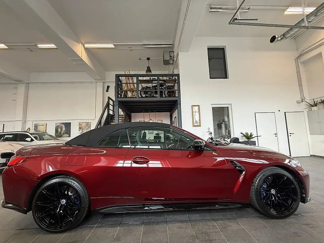 BMW M4 Cabrio Competition xDrive