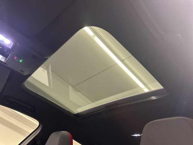 Volkswagen Golf 2.0 TSI DSG GTI IQ.Drive