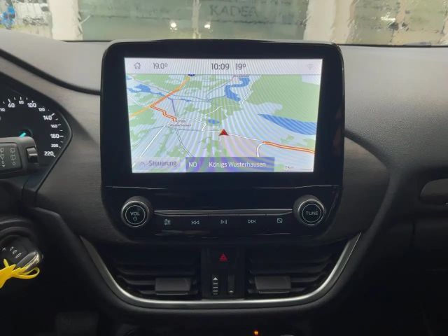 Ford Puma EcoBoost Titanium