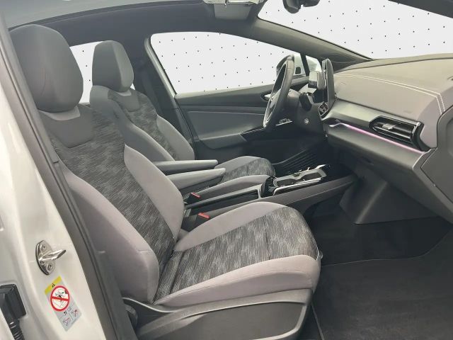 Volkswagen ID.5 IQ.Drive Pro