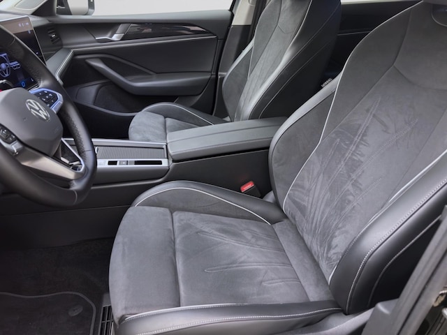 Volkswagen Passat 1.5 eTSI Business DSG