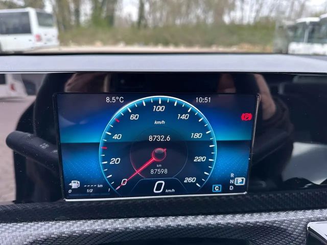 Mercedes-Benz CLA 200 CLA 200 d Shooting Brake