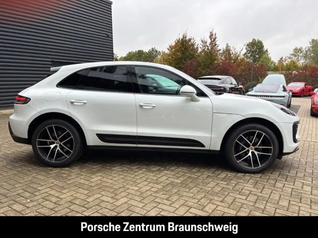 Porsche Macan BOSE Luftfederung Rückfahrkamera LED
