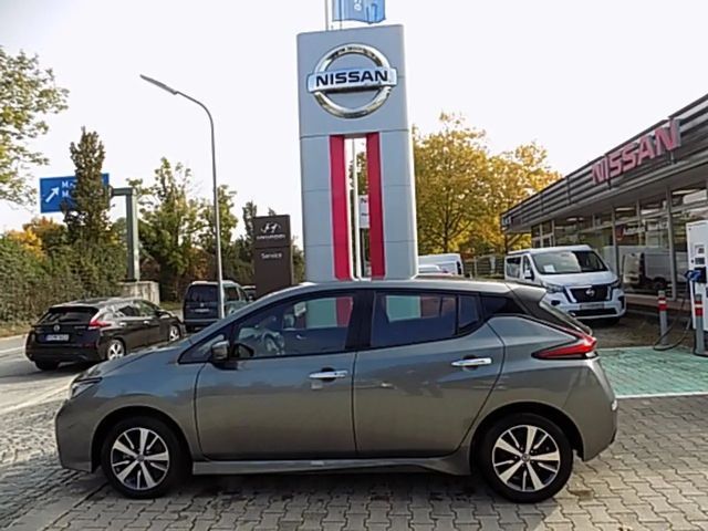 Nissan Leaf 40 kWh Acenta