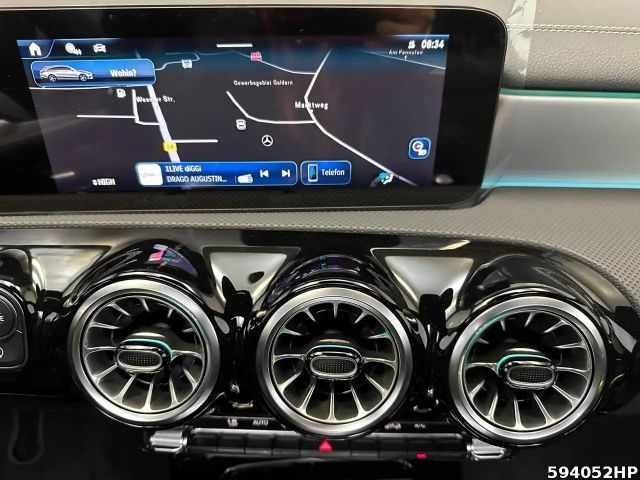 Mercedes-Benz CLA 200 AMG Line CLA 200 d