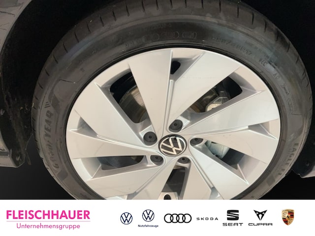 Volkswagen Golf 1.5 eTSI DSG Golf VIII