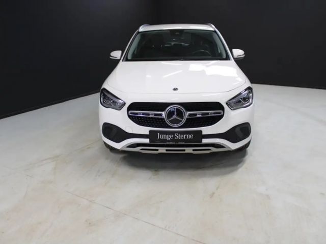 Mercedes-Benz GLA 200 Style