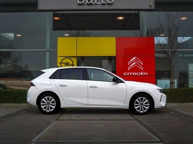 Opel Astra 110 PK MT6 | Navi | Airco | Parkeersens. v&a | ...