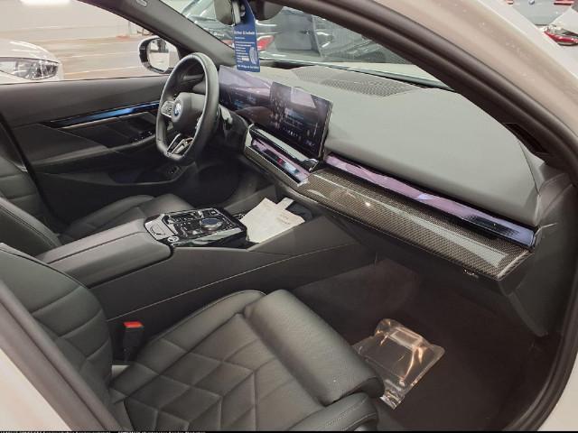 BMW 520 520d M-Sport Sedan xDrive