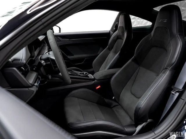 Porsche 992 Carrera Coupé GTS Turbo