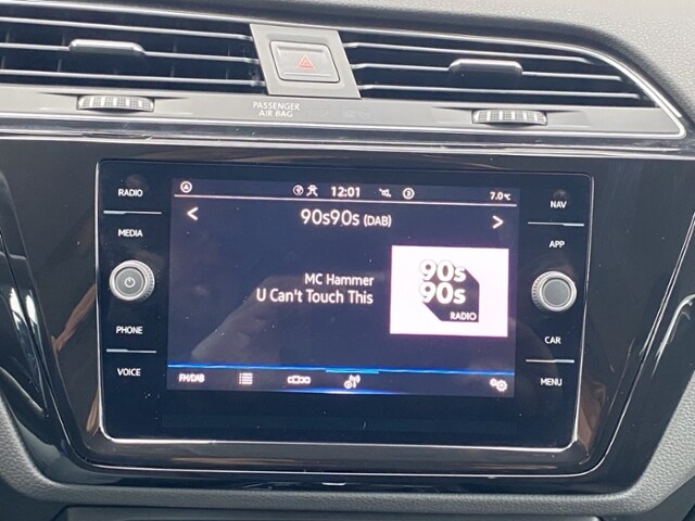 Volkswagen Touran 1.5 TSI DSG R-Line