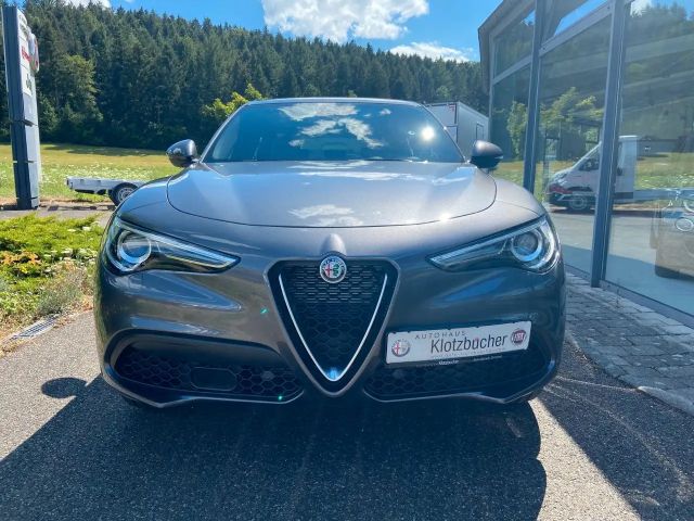 Alfa Romeo Stelvio AT8 Q4 TI Turbo