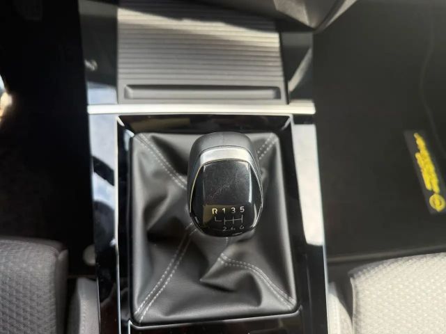 Opel Astra Edition Sports Tourer