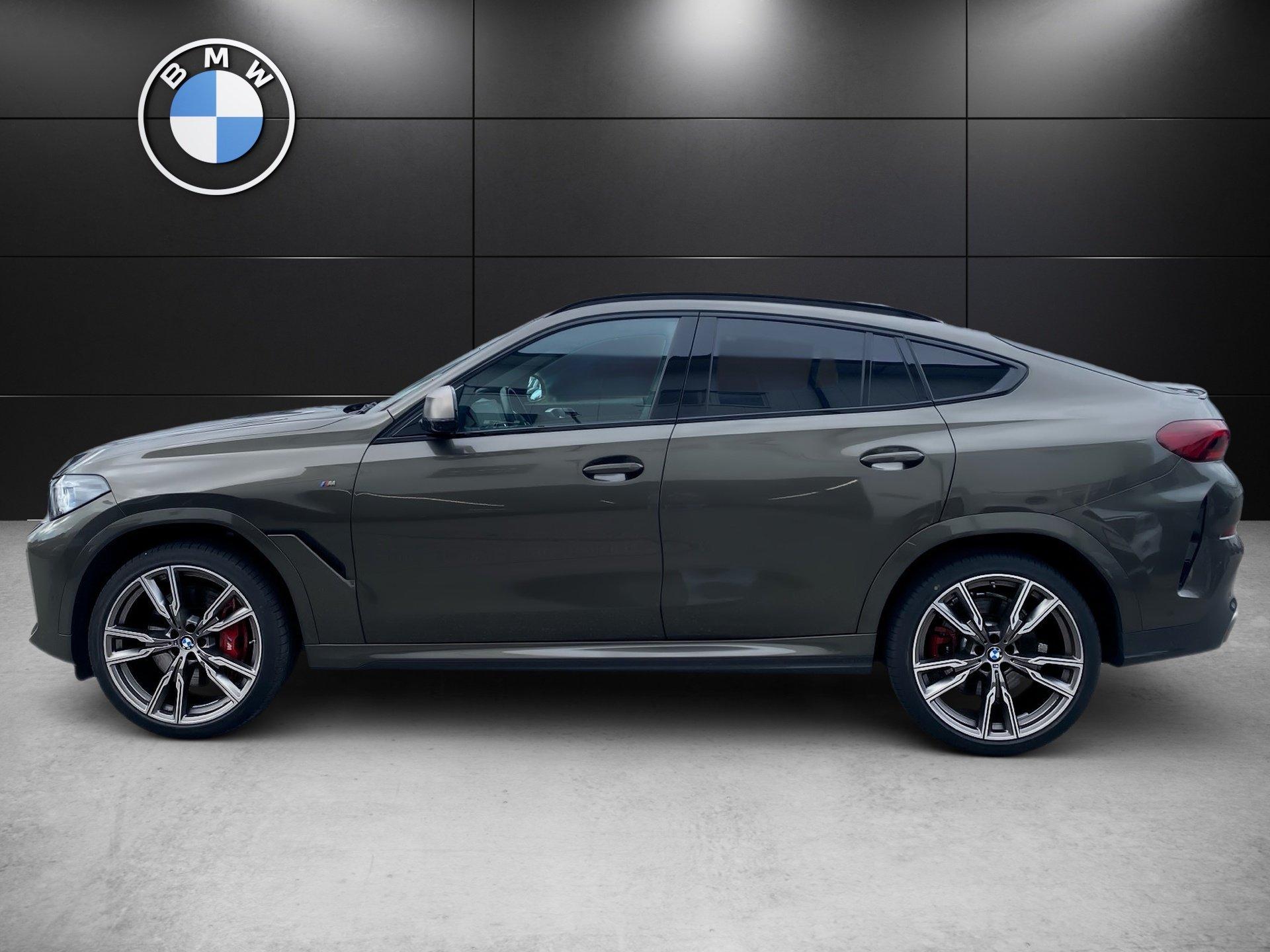 BMW X6 M50i