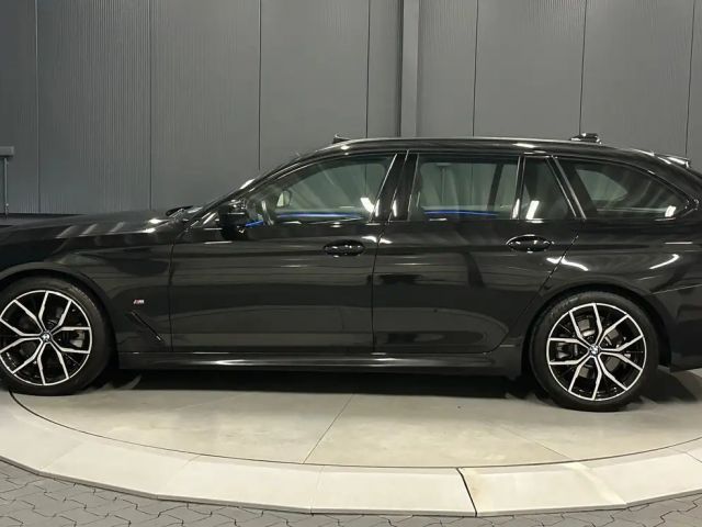 BMW 520 520d M-Sport Touring