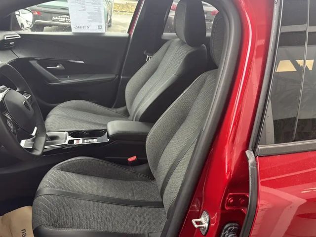 Peugeot 2008 Allure Pack PureTech