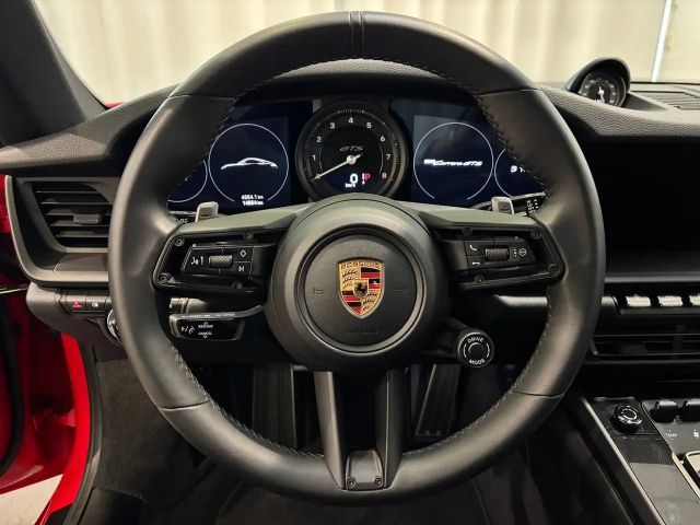 Porsche 911 Carrera Coupé GTS