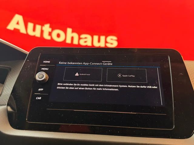 Volkswagen T-Cross 4Me TSI