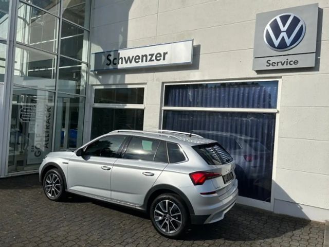 Skoda Kamiq Scout LED ACC SHZ RFK PDC beh.LR KLIMA ALU