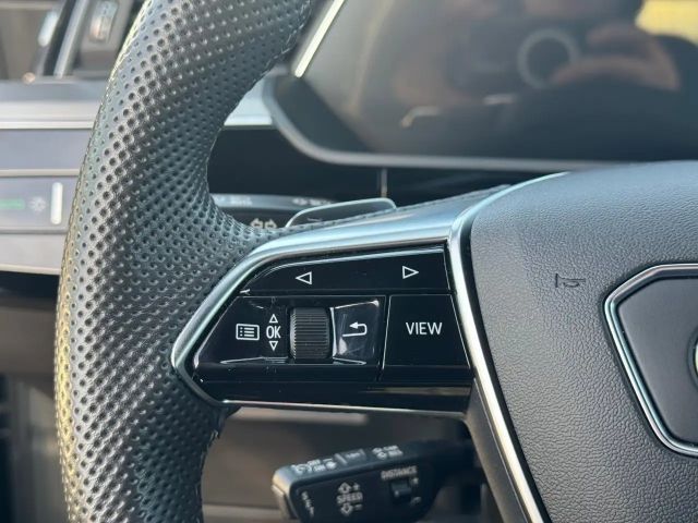 Audi e-tron 55 Business