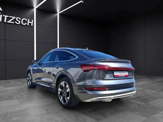 Audi e-tron 50 S-Line Sportback