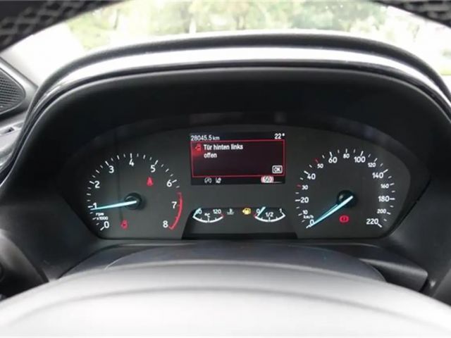 Ford Puma EcoBoost Titanium