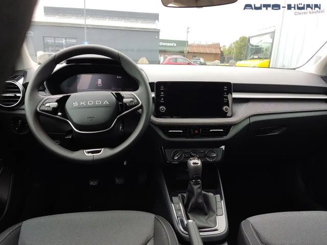 Skoda Fabia Sondermodell 130 Jahre 1.0 MPI 80 PS Virtuell C...