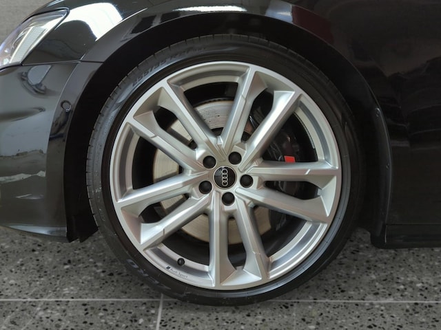 Audi S6 Avant Quattro