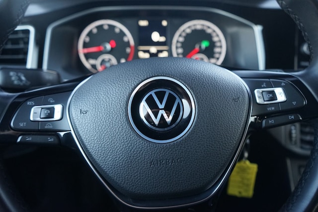 Volkswagen Polo 1.0 TSI Highline R-Line