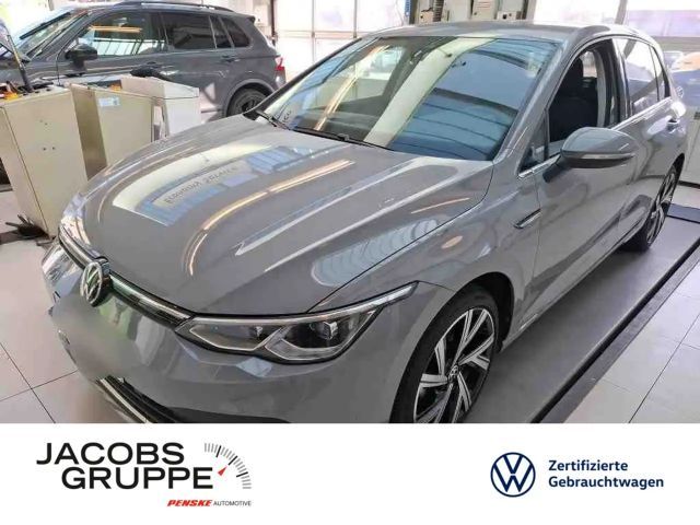 Volkswagen Golf 1.5 TSI Golf VIII Style